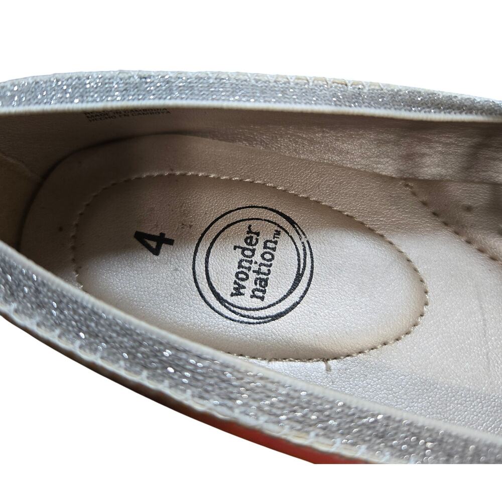 Wonder Nation + More Girl's Size 4 4.5 Flats Cleats Tennis Shoes Bulk Lot of 5 - Picture 7 of 11